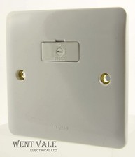 Legrand Synergy - 7300 31 - 13a Unswitched Fused Connection Unit with Neon New