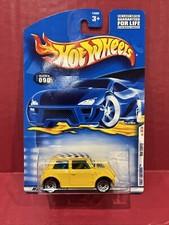 Hot Wheels 2000 First Editions 30/36 Mini Cooper #090