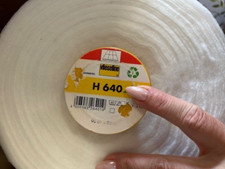 Vlieseline Mid Loft Fleece H640 - Fusible Wadding, Iron On Batting for Quilting