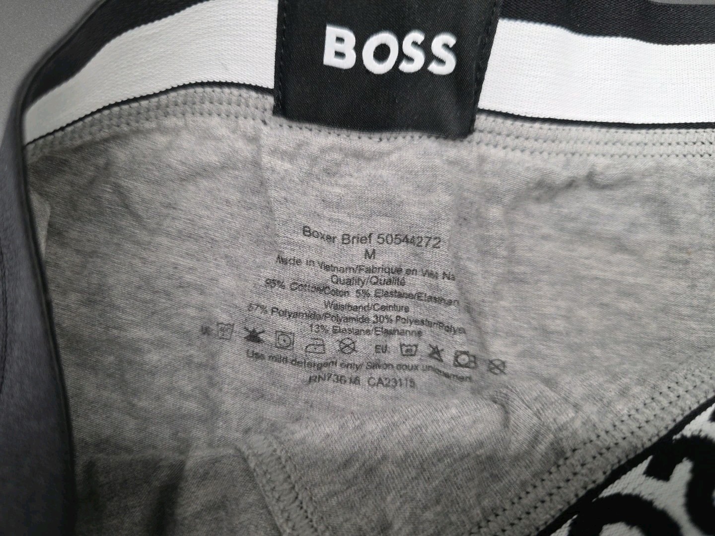 3 Pair Hugo Boss Mens Boxers Medium Black White And Gray Jersey Cotton thumbnail 6
