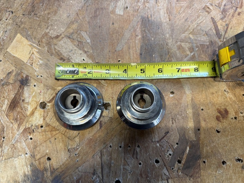 Vintage Reel To Reel Tape Recorder Reel Hold Down Clamps Hub Retainers Pair Stee