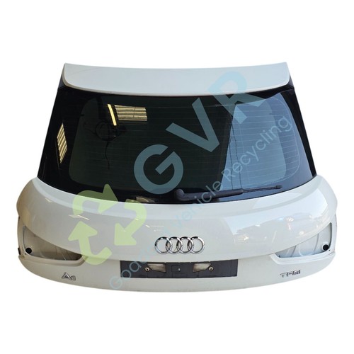 AUDI A1 TFSI SE MK1 (8X) 2010-2013 Tailgate 8X3827023