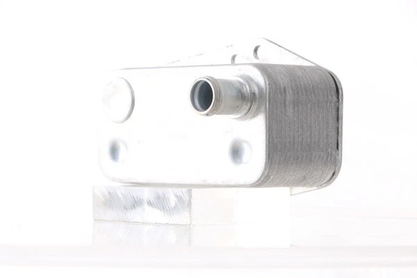 OIL COOLER ENGINE OIL CLC 138 000S FOR BMW 5/E61/E60/E39 X3/SAV/E83 M47D20 2.0L - Image 3 of 4