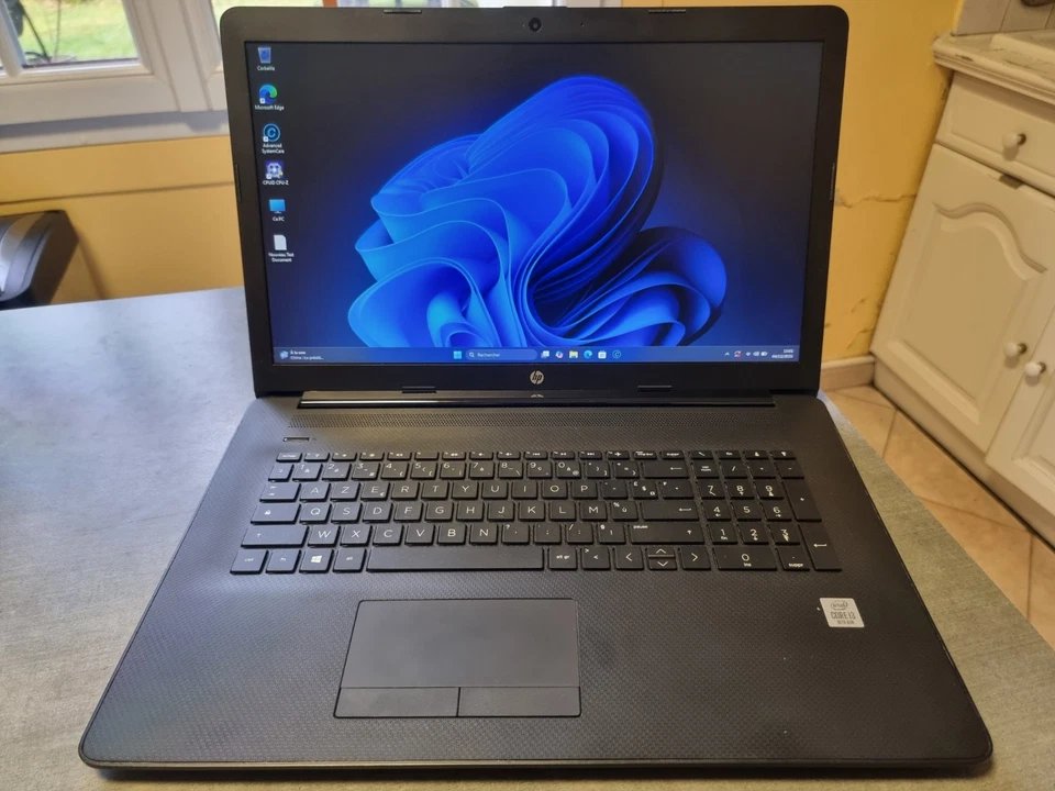 Ordinateur Portable HP - 17,3'' - Core i3 1005G1 - 16 Go - 256 Go SSD et 1 To - Photo 2/4