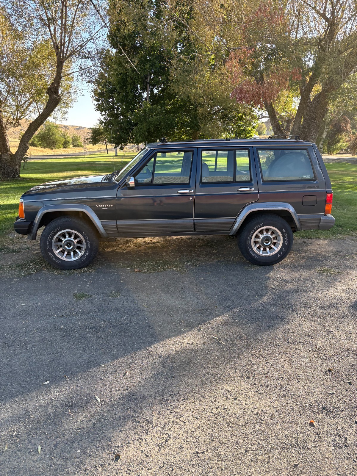 1988 Jeep Cherokee for sale in Washtucna Washington