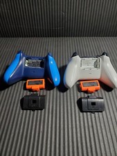 (2) Microsoft Wireless Xbox One Controllers