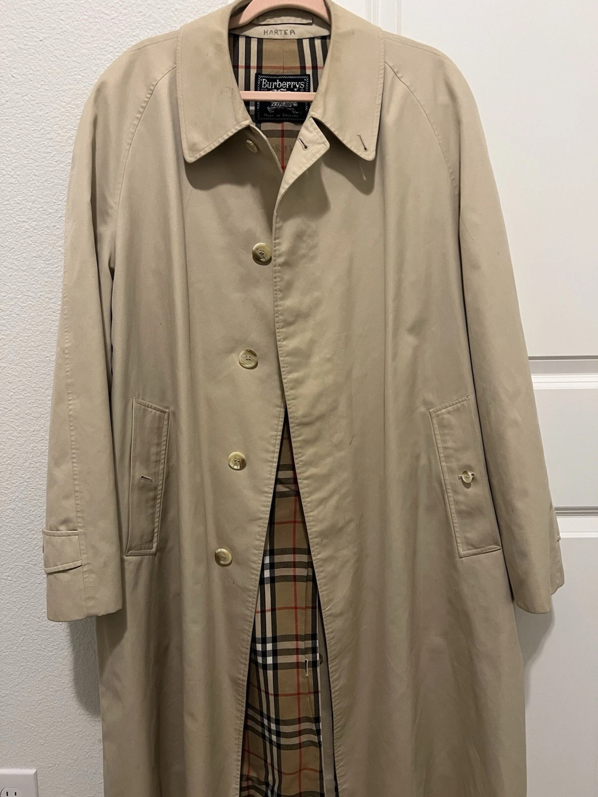 Vtg Burberrys Men’s Beige Long Trench Coat Nova Check Lining no belt - product detail image 11
