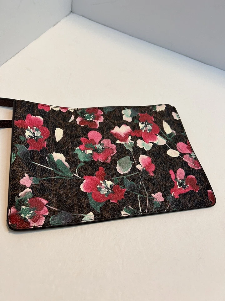 Bolsa com zíper floral Calvin Klein Rachel - Imagem 2 de 4