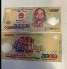 Vietnamese Banknotes 200000 500000   Polymer P-123j circulated