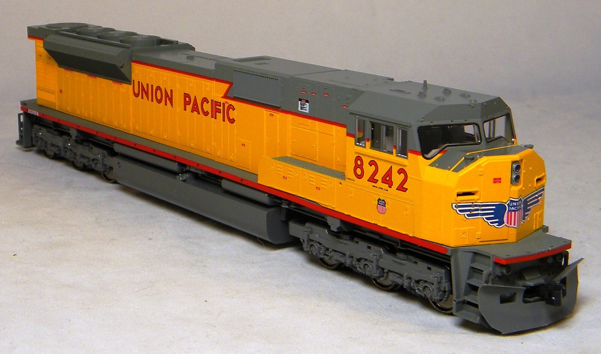 KATO HOゲージ SD90/43MAC 37-6362 #8242