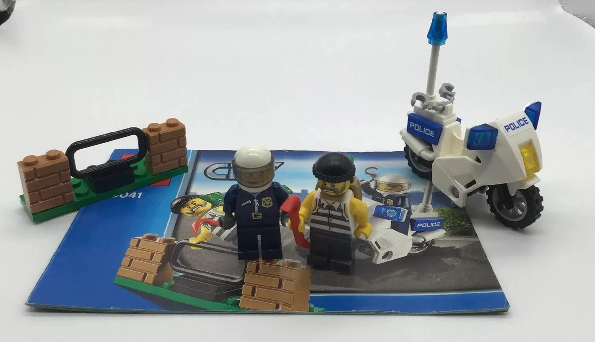 Lego city hotsell crook pursuit