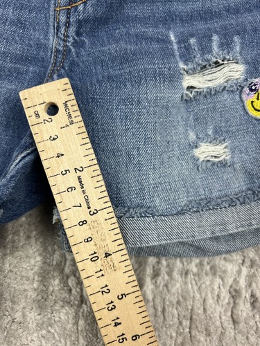 Old Navy Shorts Girls 10 Blue Jean Frayed-Hem Cuffed Smiley Patch Distressed - Picture 5 of 11