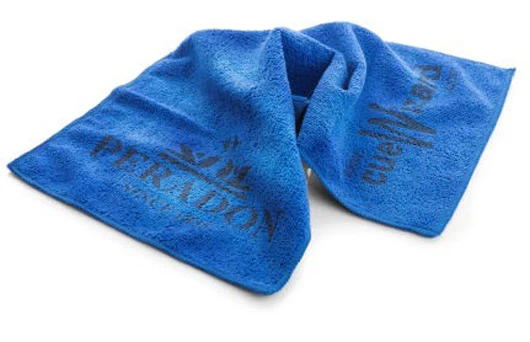 PERADON BLUE MICROFIBRE CUE TOWEL hELPS TO KEEP YOUR CUE CLEAN FROM TACKINESS - Image 1 of 1