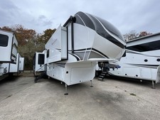 2026 Grand Design Solitude 417KB