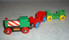 BRIO CANDY CANE TRAIN ENGINE  2 CARGO CARS Wooden Railway Lot of 3