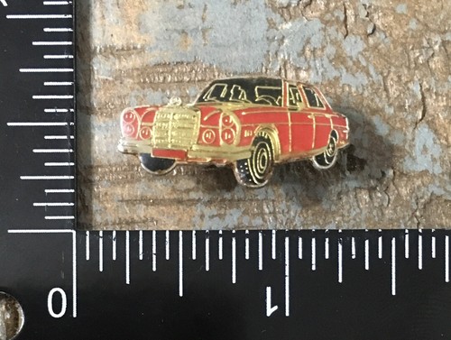 Vintage MERCEDES-BENZ German Automobile Car 4-Door Lapel Hat Pin Badge Metal