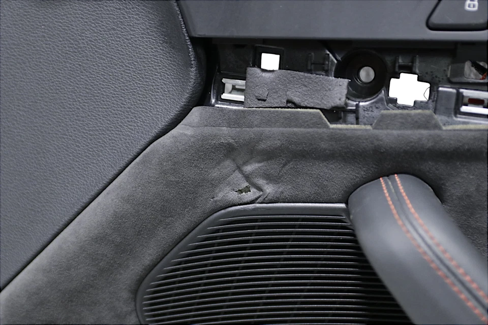 Conjunto de panel de puerta lateral del pasajero delantero derecho Audi RS5 cupé 2018-2023 OEM Foto 2 de 4