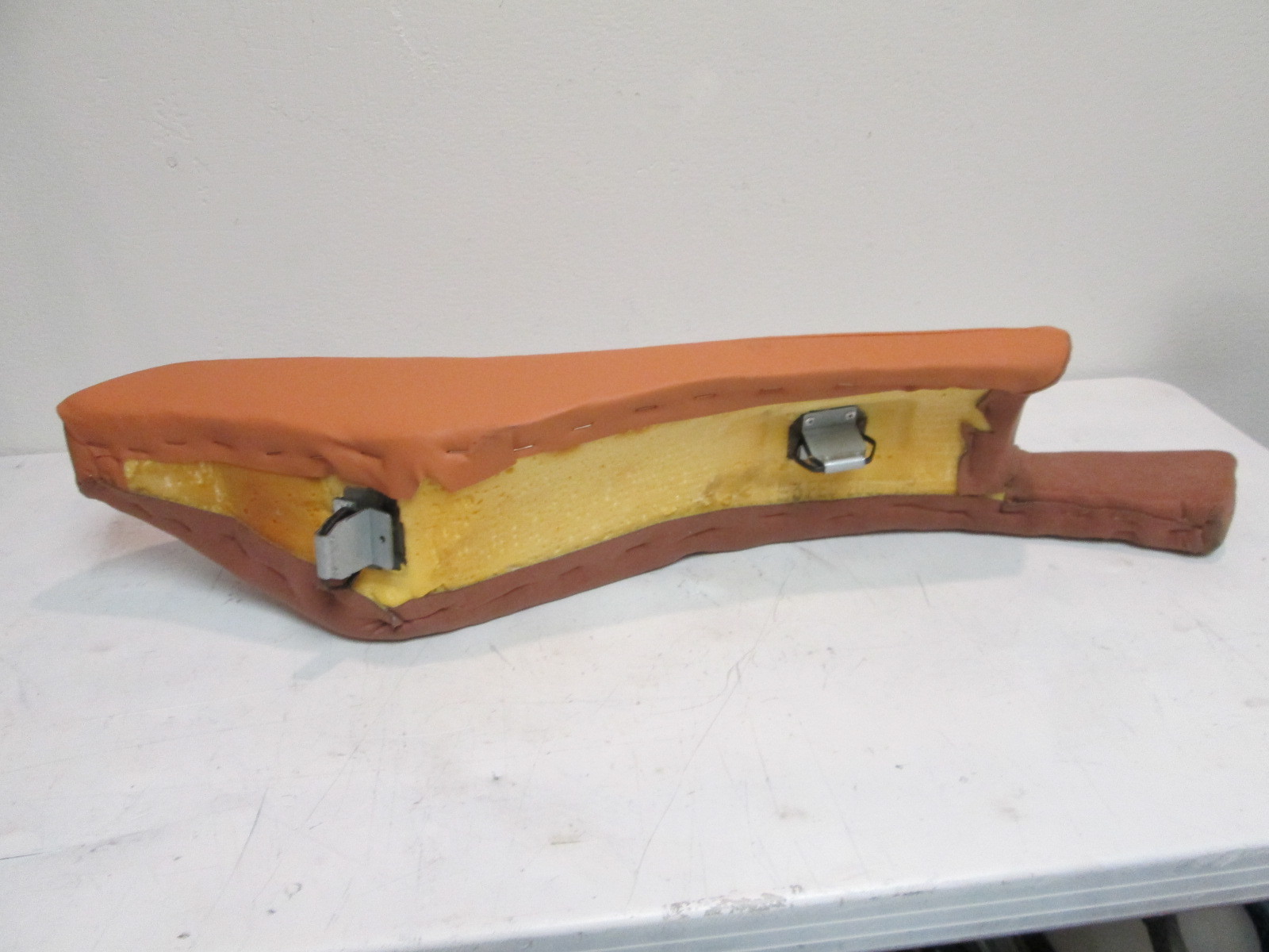 Maserati Quattroporte 05-08- Rear LH Arm Rest / Door Panel - Beige