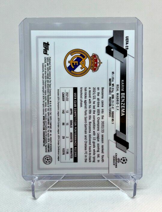 2022-23 TOPPS CHROME UCC #14 - Réfracteur sismique or rouge Karim