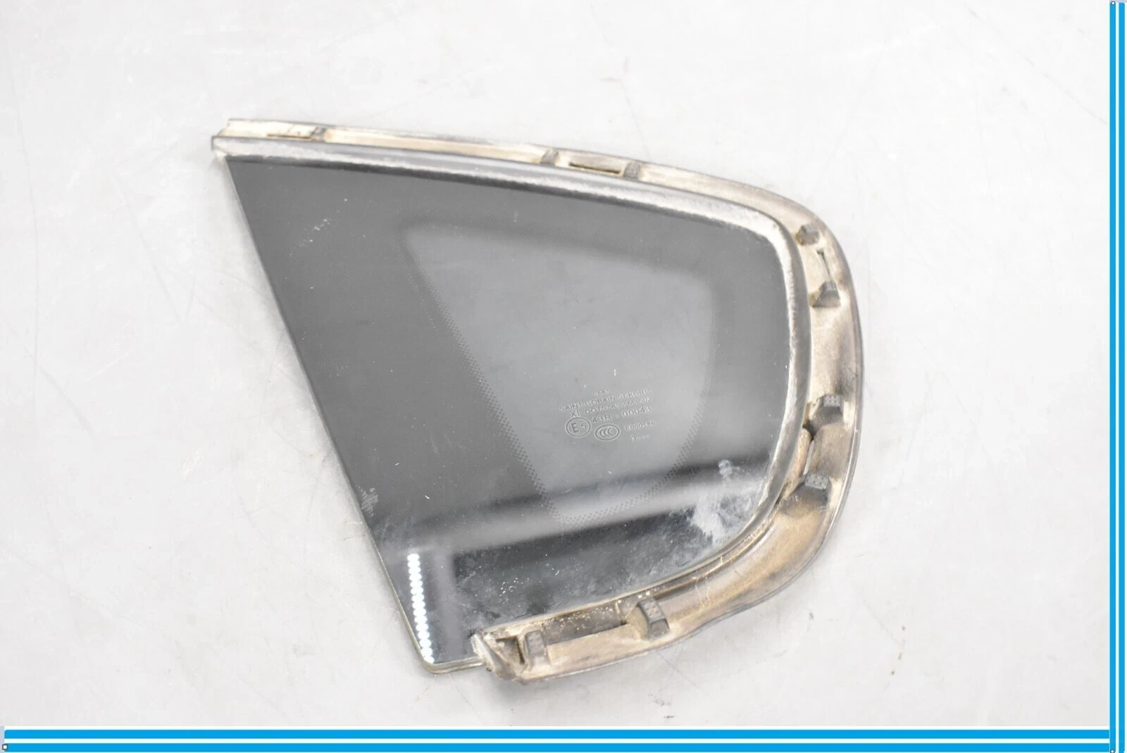14-22 Maserati Quattroporte M156 Rear Left Driver Side Quarter Window Glass OEM