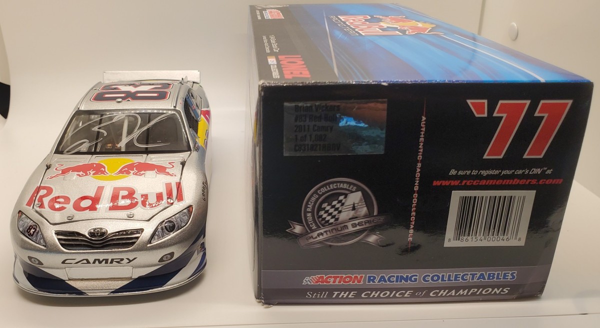 Brian Vickers #83 Red Bull 2011 Toyota Camry Signed 1/24 NASCAR
