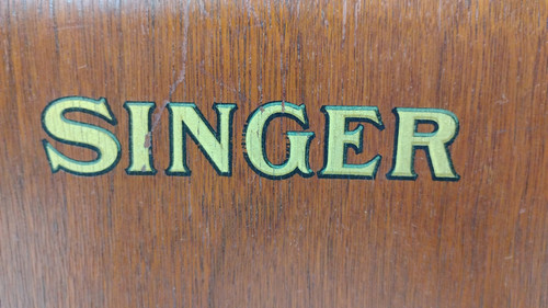 1949 SINGER Sewing Machine Portable Electric 128 Bentwood Case AJ Wrinkle Crinkl - Picture 19 of 21