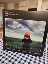 LP PINK FLOYD LIVE AT KNEBWORTH 1990  2 VINILE (45 giri) + Book 190295258504