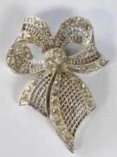 Vintage Rhinestone & Filigree Bow Single Shoe Clip