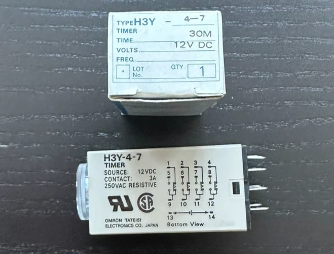 Omron H3Y-4-7 12V DC 30 Minute Timer Relay - Image 3 of 3