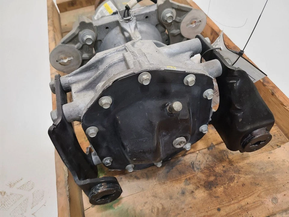 2010 2011 2012 2013 2014 2015 2016 2017 2018 2019 FORD TAURUS Carrier Rear  - Image 3 of 4