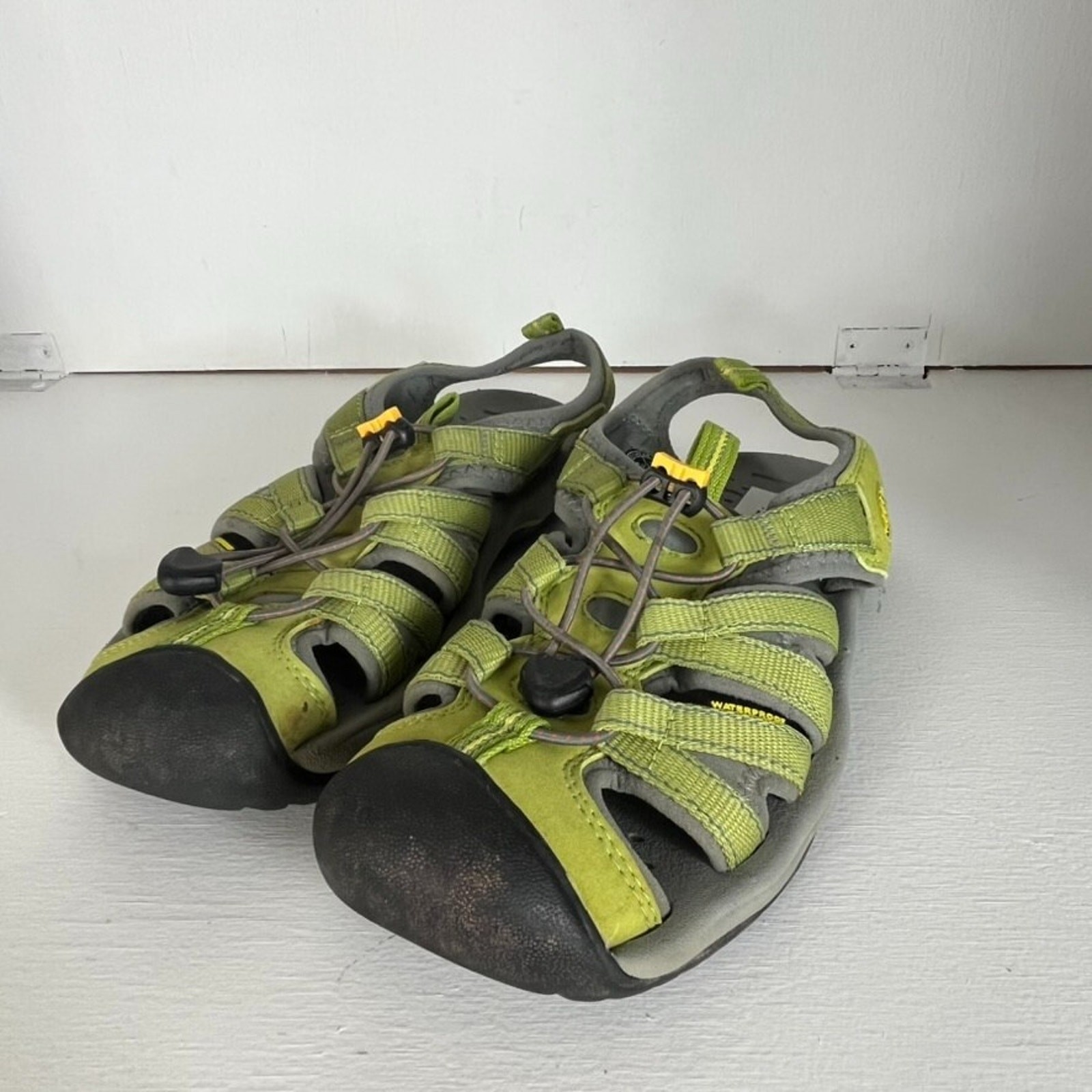 Sandali acqua Keen Newport H2 uomo taglia 6 verdi impermeabili elastici pizzo casual