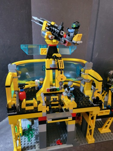LEGO #7775 - Aquazone Aqua Raiders II: Aquabase Invasion - Completo al 99% - Foto 5 di 8