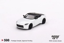 Nissan Fairlady Z Version ST 2023 Everest White RHD 1:64 Scale Mini GT 00598R