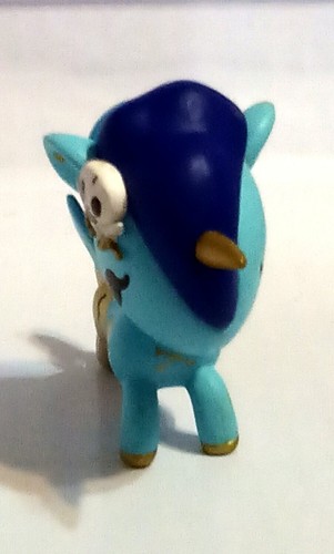 Tokidoki Unicorno Mermicorno Series 1 Corsica Pirate Skull Diamond Vinyl Figure - Picture 9 of 9