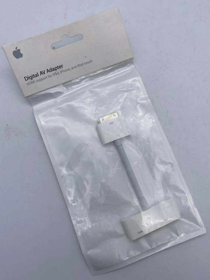 Digital AV HDMI Apple Adapter NEW and ORIGINAL for iPad iPhone iPod MC953ZM/A - Image 3 of 3