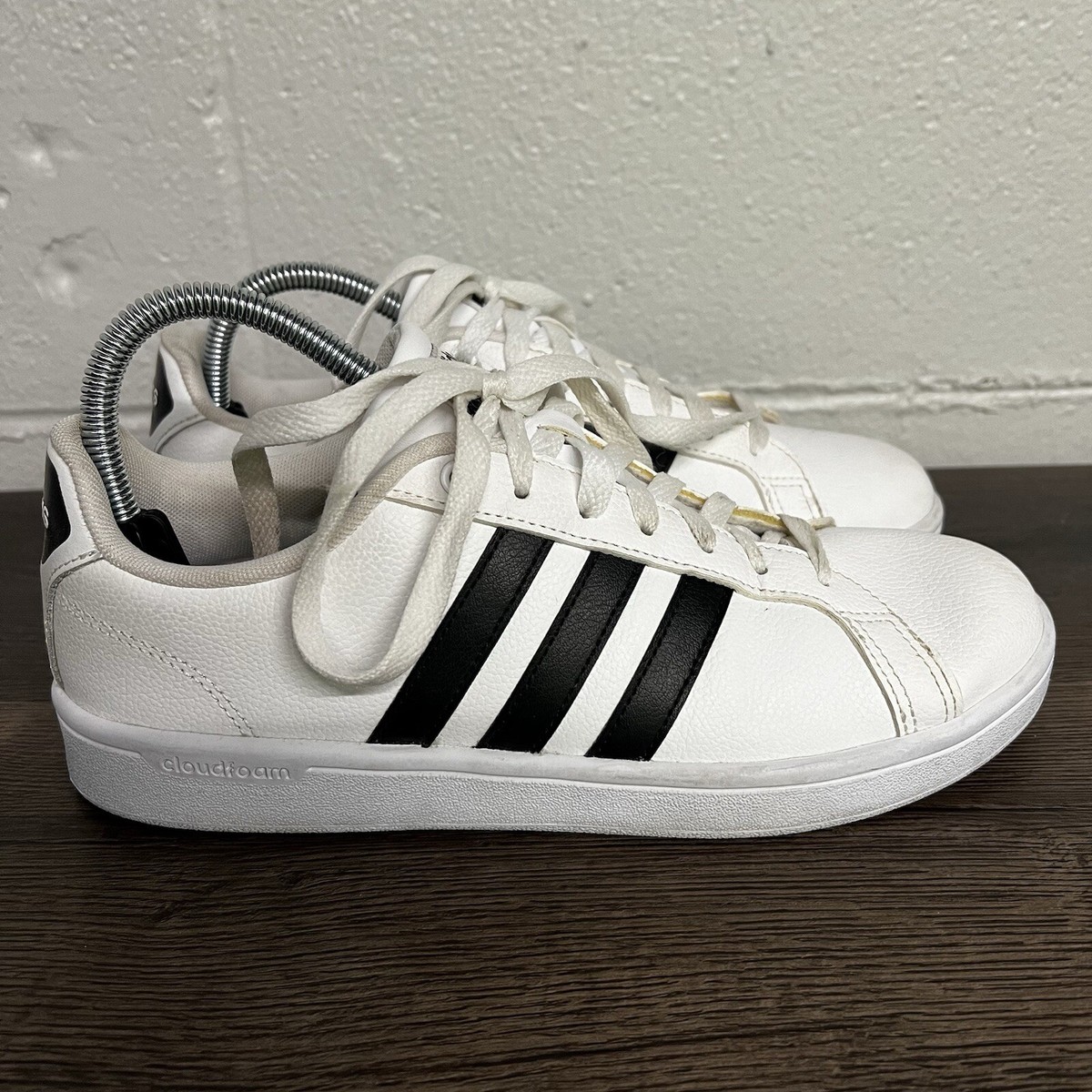Adidas Womens Cloudfoam Advantage Sneaker Shoes White AW4287 Striped Lace  Up 9M