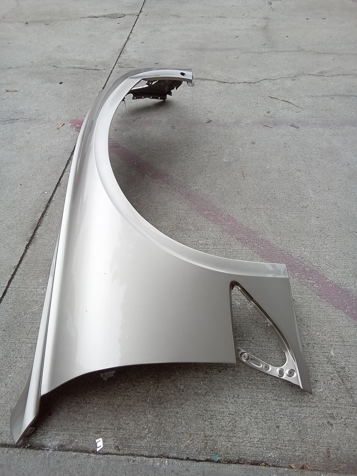 19-23 BENTLEY CONTINENTAL GT PASSENGER  SIDE FENDER  OEM (78) 3SD805626