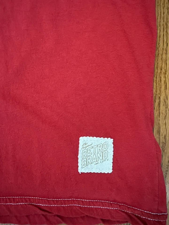 Bradley University Braves 'The Original Retro Brand' Red T-shirt Men's XL - Image 4 of 4