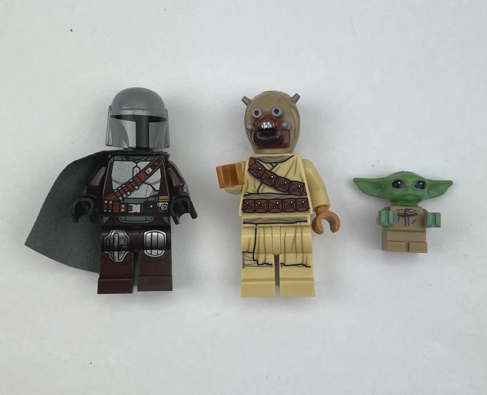 LEGO 75299 Star Wars The Mandalorian TROUBLE ON TATOOINE 100% Complete w Manual - Image 3 of 3