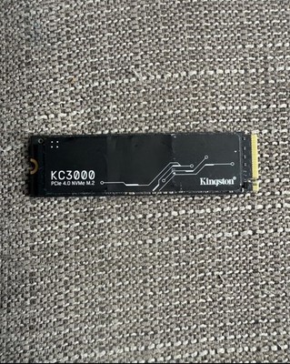 Kingston KC3000 PCIe 4.0 NVMe M.2 Internal SSD (4TB)