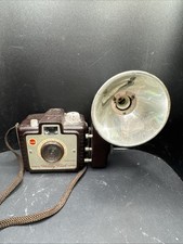 Vintage 50 s Kodak Brownie Holiday Flash Camera w/Strap Midget Flash Untested