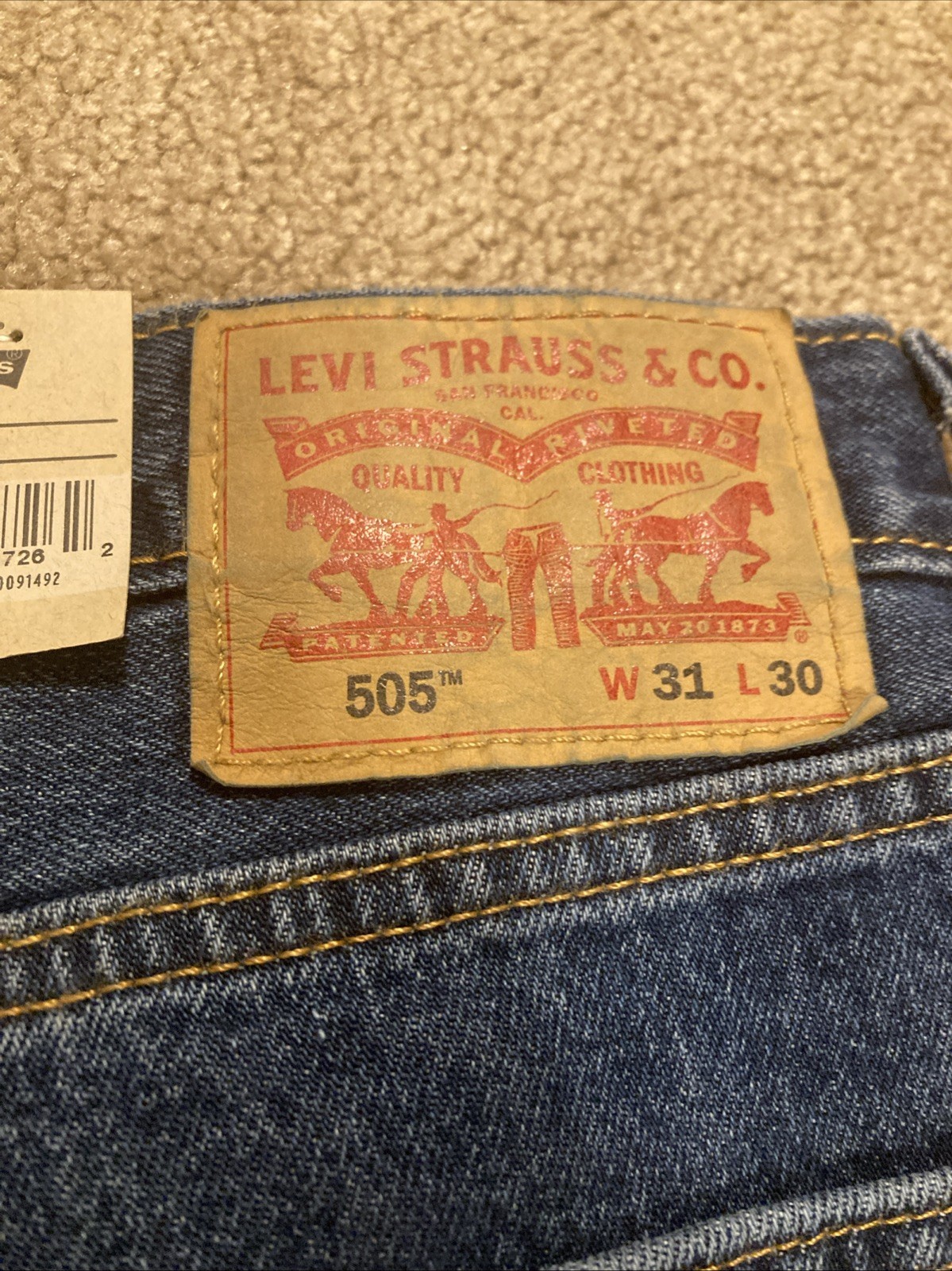 Mens SIZE 31W 30L Levi's 505 Dark Stonewash Regular Fit Straight Leg 100% Jeans thumbnail 5