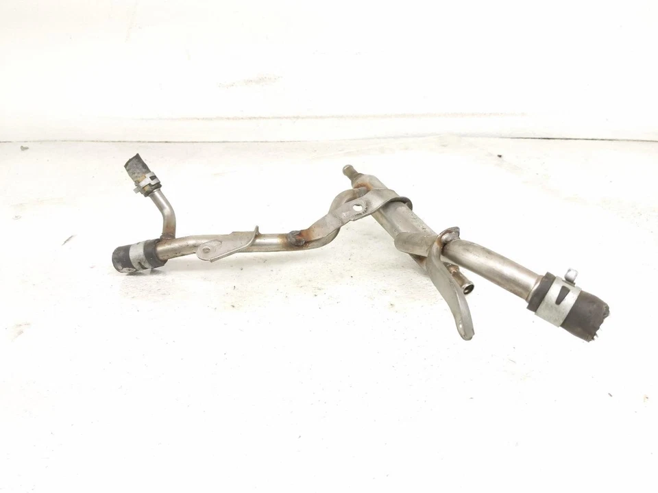 2013-2019 Toyota Prius C водопроводная обходная труба 16268-21130 - Изображение 3 из 4