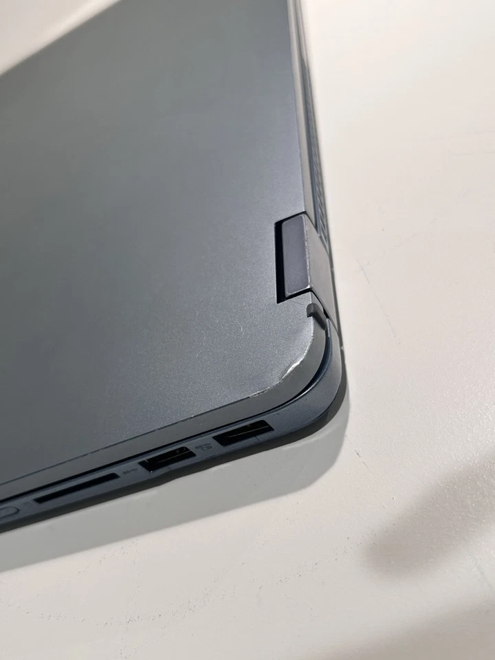 Lenovo Flex 7i OLED 2.8K Display 14" Touchscreen i7 13th Gen 16GB 1TB SSD AS IS - Image 2 of 4