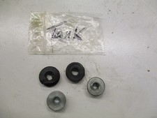 Gomma serbatoio 1. Suzuki GSX 750 AE Inazuma gomma di montaggio ammortizzatore vibrazioni gomma occhiello