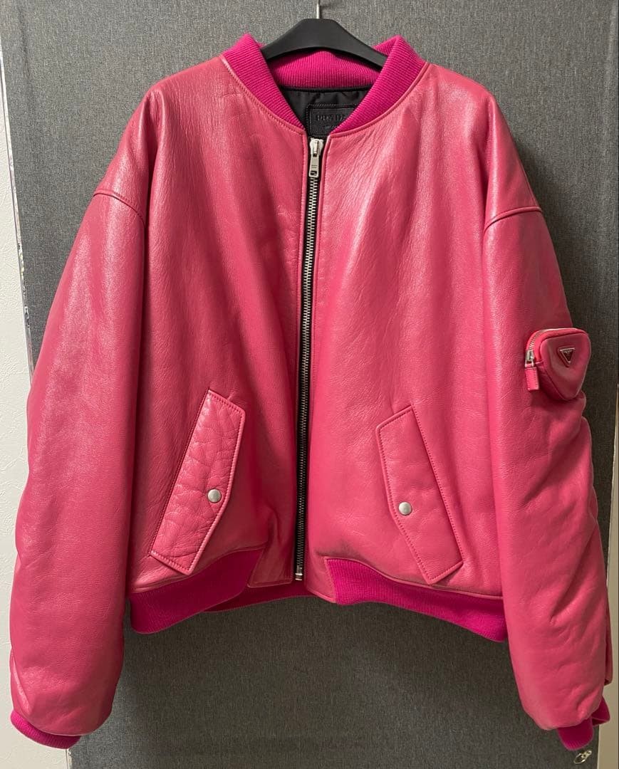 Super rare [XXL] size PRADA bomber jacket pink image 3