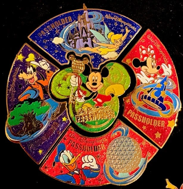25+ Disney Passholder Pins Walt World Patches & (1968-Now) for