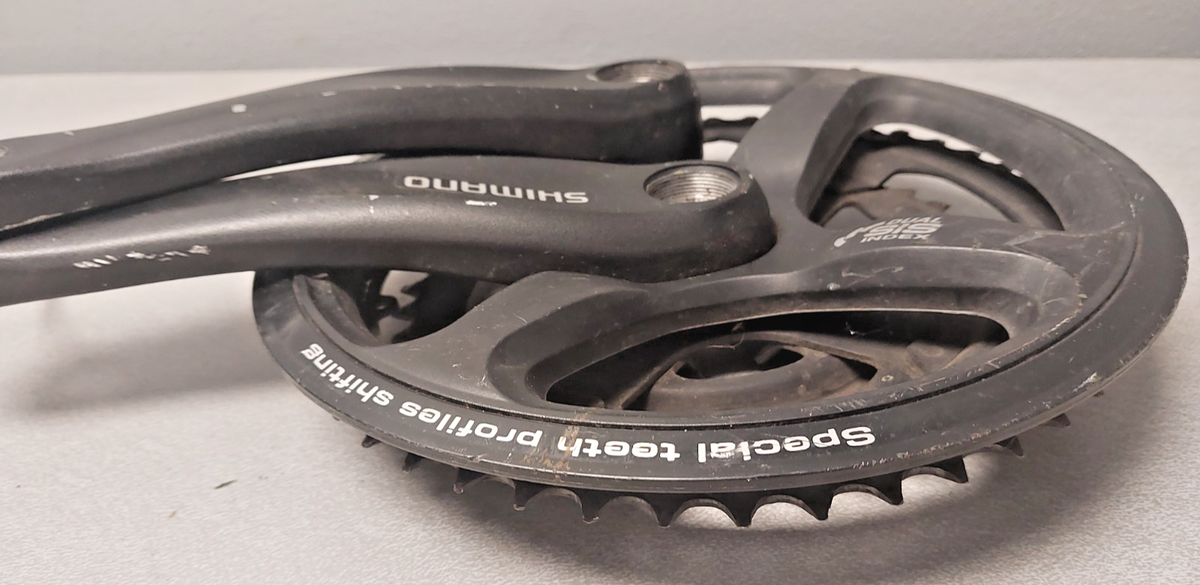 SHIMANO - TKY  TOURNEY TY MTB CRANKSET 3X8s