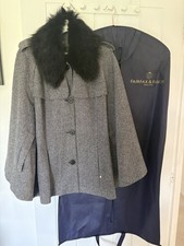 Fairfax & Favor Sienna Cape Grey Herringbone Tweed Wool Fur Trim Lined 12