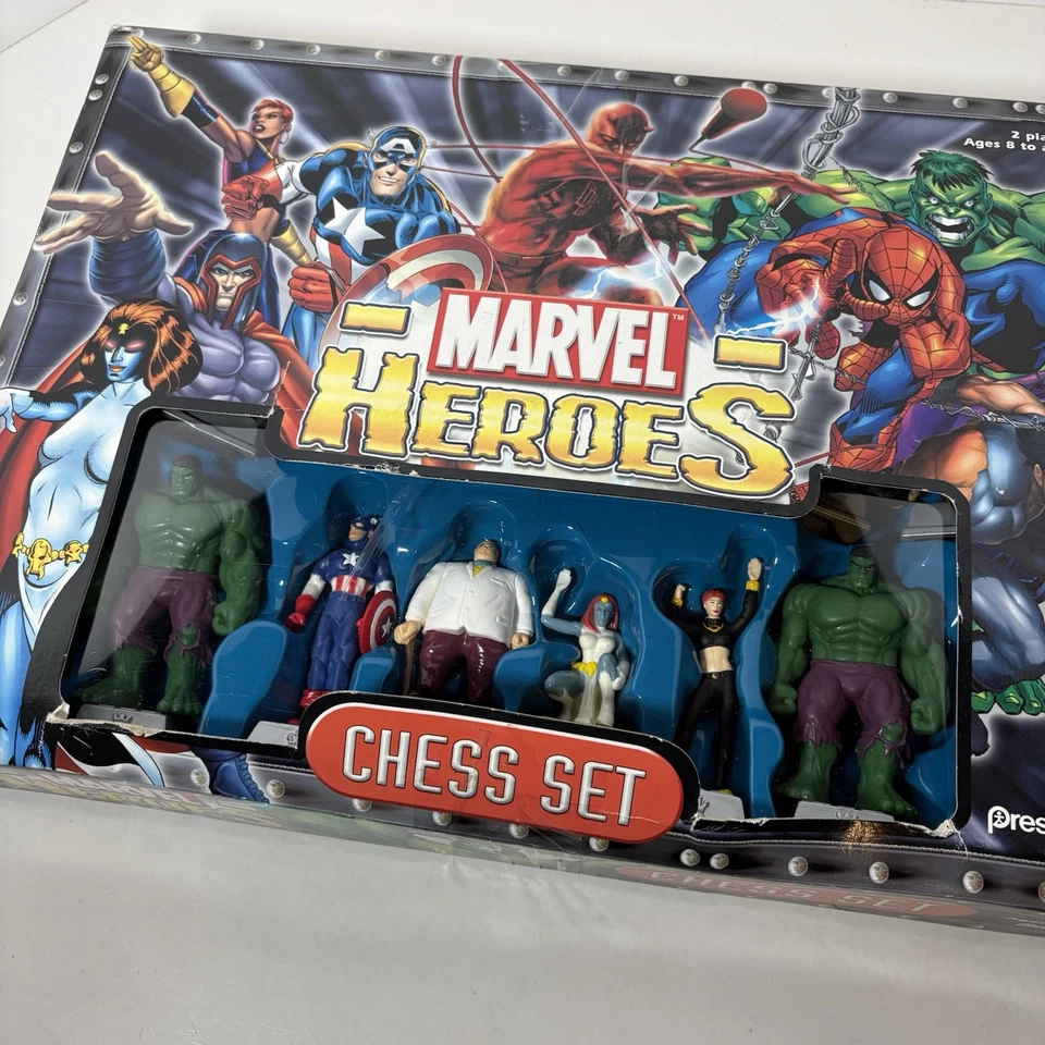 Marvel Heroes Vintage 2003 Chess Set Pressman Complete Themed Figures Board Box - Image 3 of 4